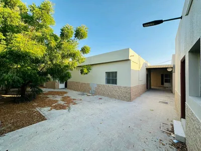 Great location - 7 rooms - separate annex : Image