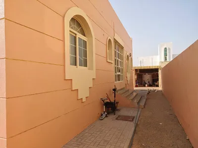 للبيع فيلا بمنطقة النوف 3 الشارقة : Image