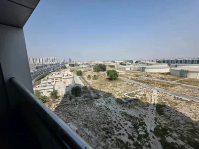 🏡 شقة غرفتين وصالة للبيع – كونكر تاور

📐 المساحة 1560 قدم²
✅ شاغرة وجاهزة للسكن
💰 السعر الإجمالي 650000 درهم
💵 الدفعة المقدمة 351654 درهم
📅 المتبقي 298346 درهم على 42 شهرًا
💳 القسط الشهري 7102 درهم
✅ رسوم خدمات 2026 مدفوعة بالكامل : Image