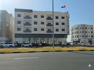 للبيع بناية جديدة  عجمان في منطقة العالية على شارع الرئيسي فاصل بين الرقايب والعالية : Image