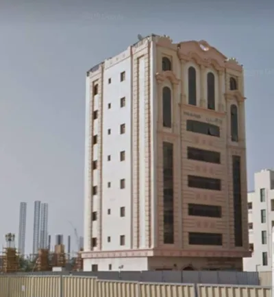 للبيع – بناية سكنية استثمارية في المجرة، الشارقة : Image
