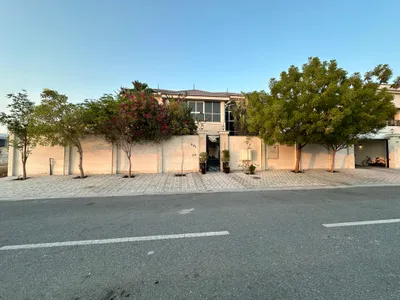 فيلا للبيع في حوشي, الشارقة : Image