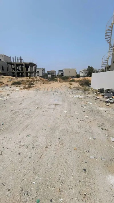 للبيع أرض سكنية في الحليو 1, عجمان : Image