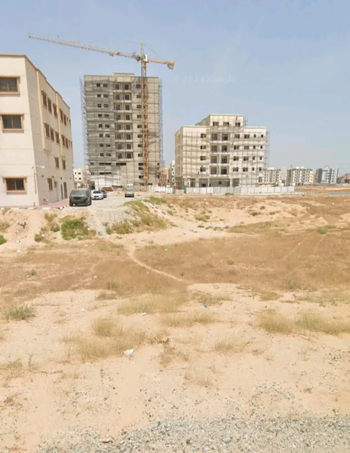 ارض تجاريg+8 الجرف 3 عجمان شارع وسكة : Image 1