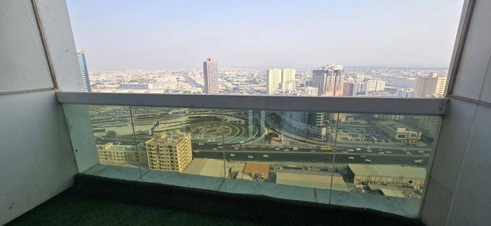 للايجارالسنوي غرفتين  وصاله مساحه واسعه  تاور  الراشيديه1   عجمان.///For annual rent, two bedrooms and a hall, spacious area, Al Rashidiya Tower 1, Ajman. : Image 1