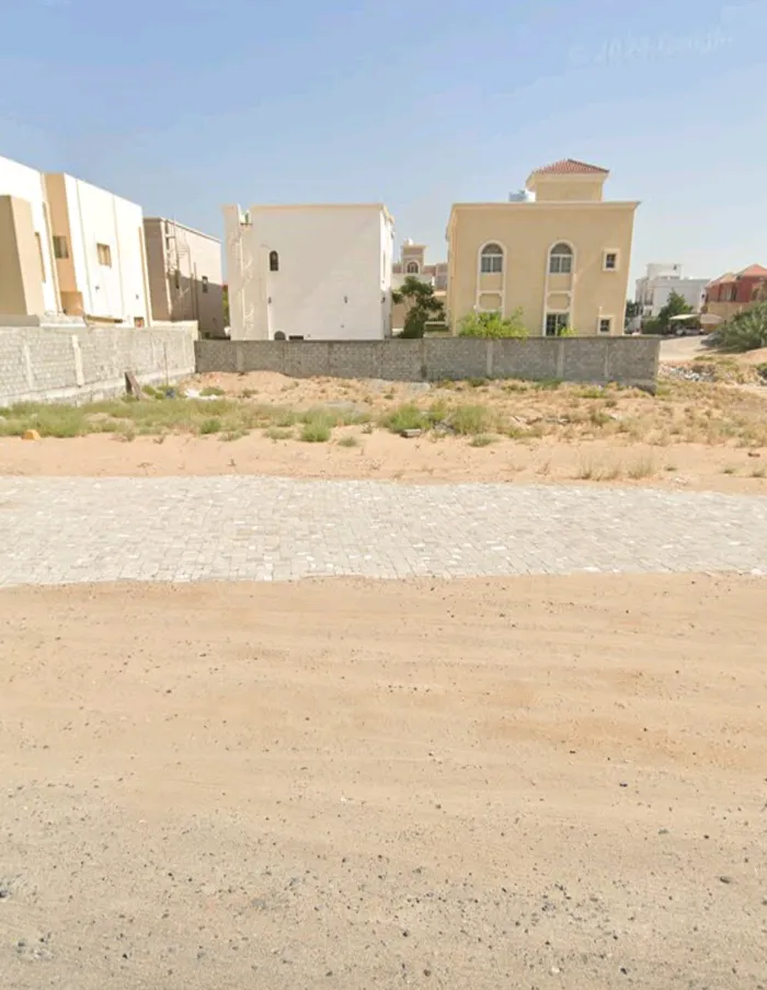 4 pieces of townhouse including fees below the market price : Image 1