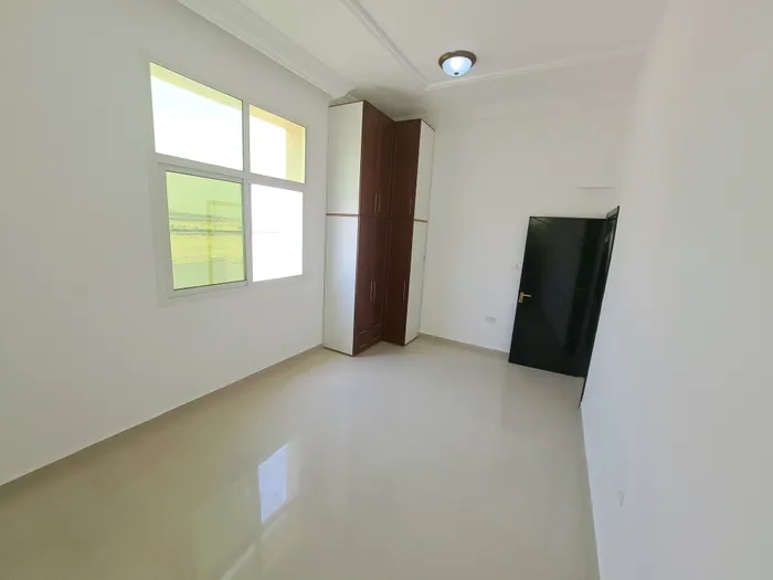 Apartment for rent in Shakhbout City : Image 1