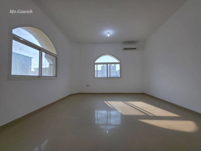 استديو للايجارفي مدينه خليفه ا : Image 1