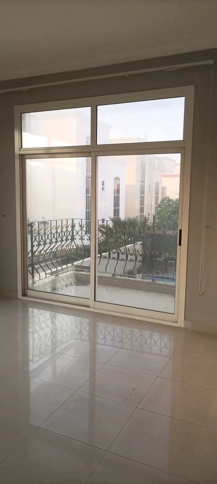 For rent a villa in Khalifa City with a private pool : Image 1