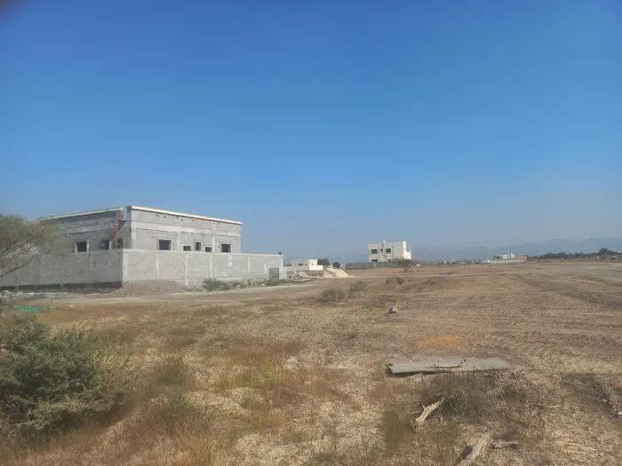 Best offers for residential land for sale in Manama : Image 1