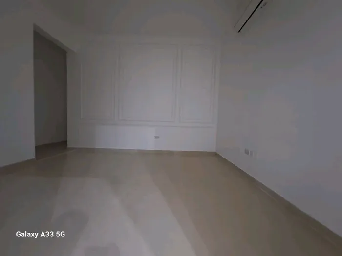 Apartment for rent in Abu Dhabi, Riyadh : Image 1