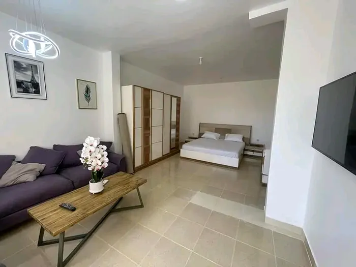 للايجار استديوهات مدخل خاص اول ساكن مفروش فرش جديد كامل بمدينه خليفه ب شخبوط : Image 1