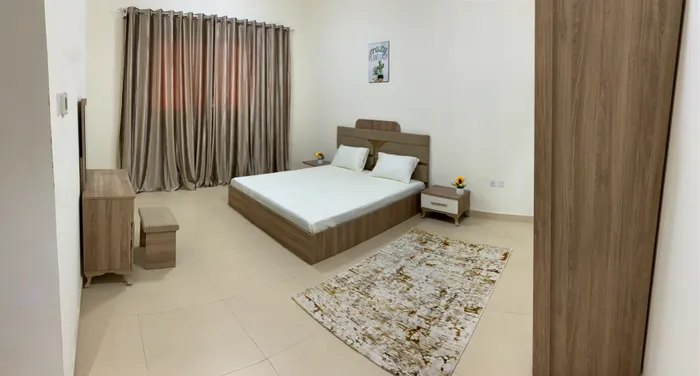 The opportunity for the first resident of Jasmine Tower is a room and a hall including bills with parking without Internet : Image 1