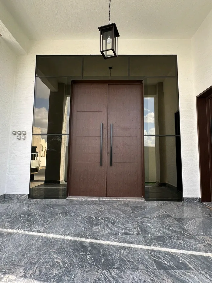Villa for sale in Hoshi, Sharjah : Image 1