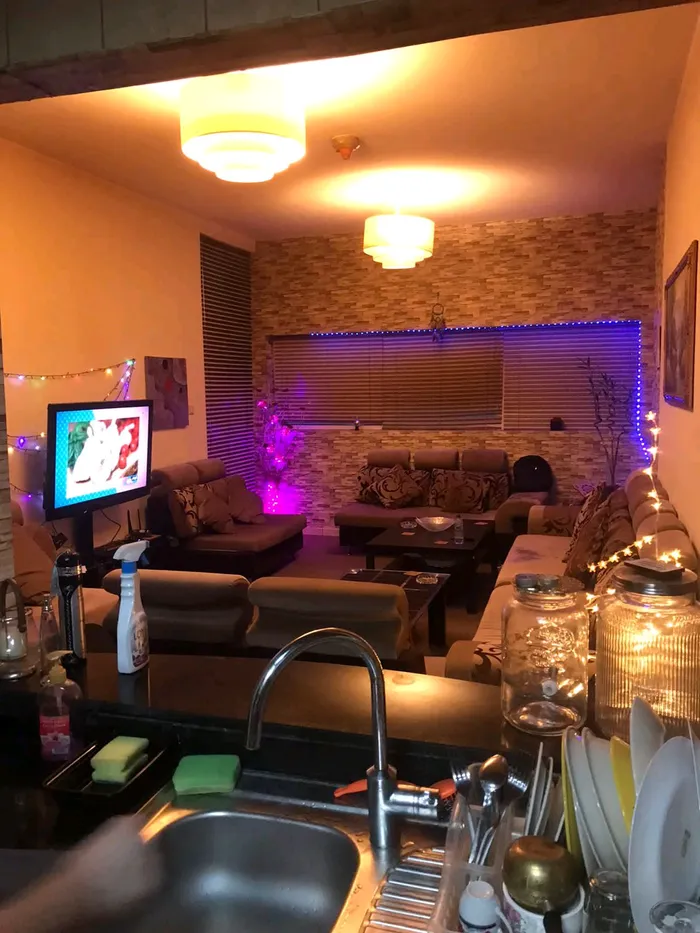 For rent a furnished room and hall : Image 1