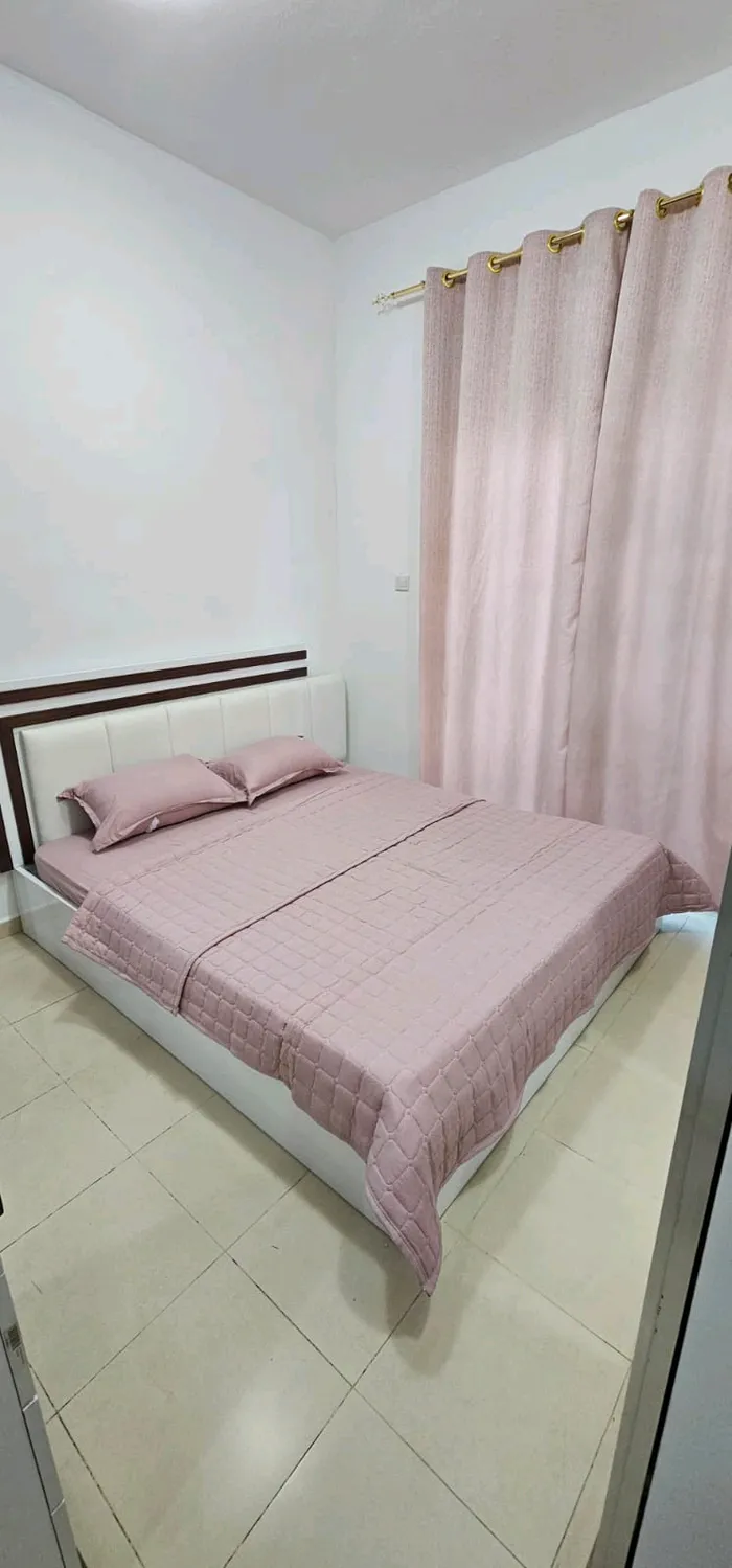 للايجار غرفه و صاله مفروشه : Image 1