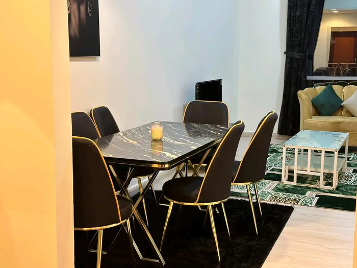 For monthly rent, furnished hotel apartments, one room and a hall for the first resident : Image 1