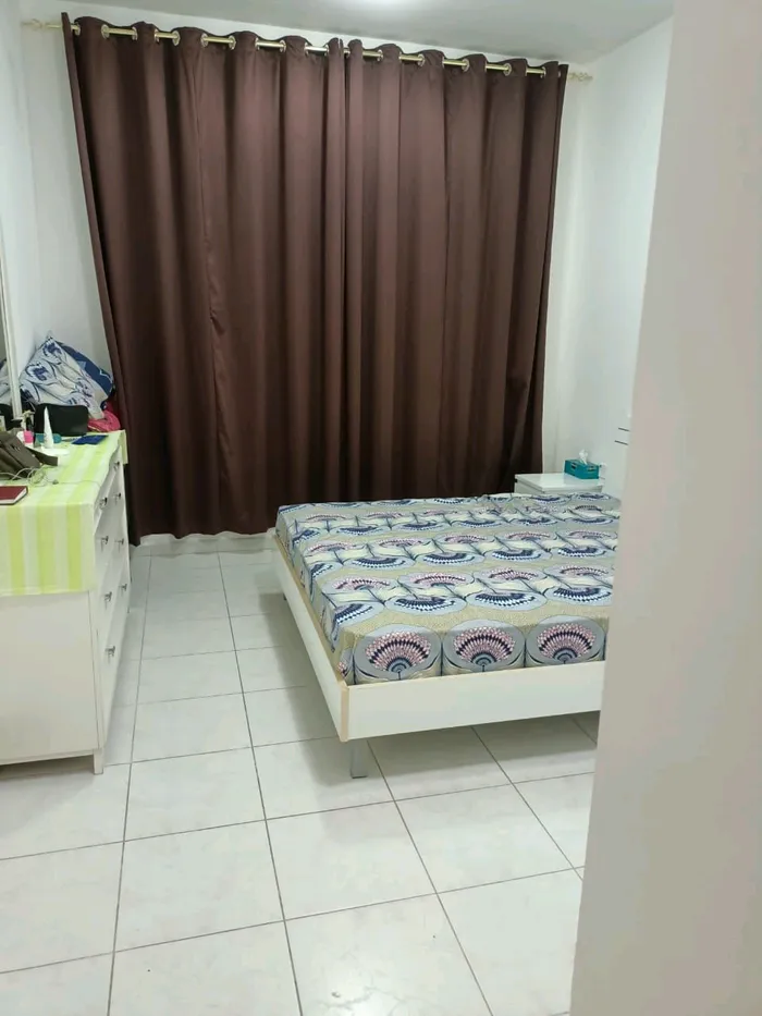 للايجار غرفه و صاله مفروشه : Image 1