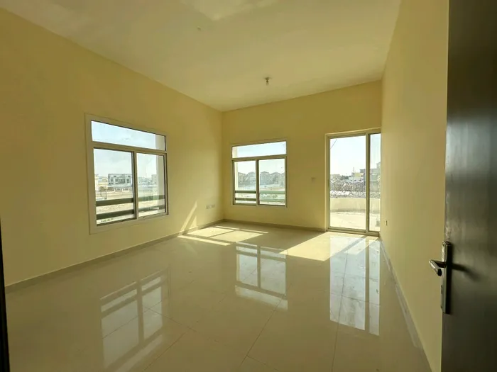 Villa for rent in Mohammed Bin Zayed : Image 1