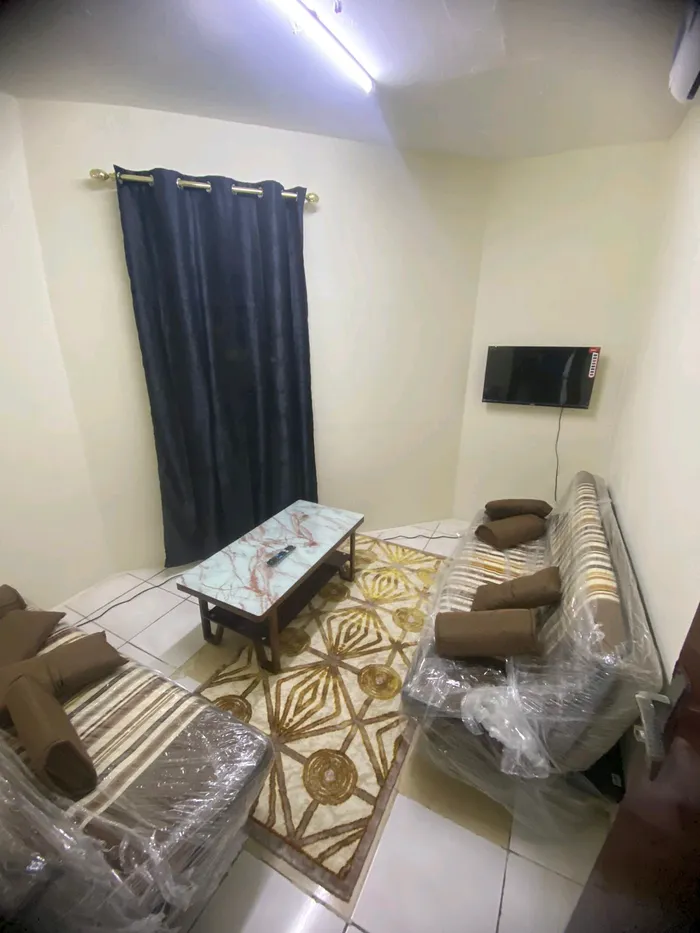 Al Nakheel room and hall next to the Corniche : Image 1