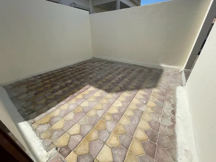 A room and a hall are attached to the first inhabitant of Shakhbout : Image 1