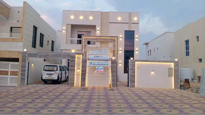 In front of Al-Rahmaniya, Sharjah in Ajman, Al-Yasmeen area, there are two floors facing a stone directly on a neighbor street with the possibility of bank financing : Image 1