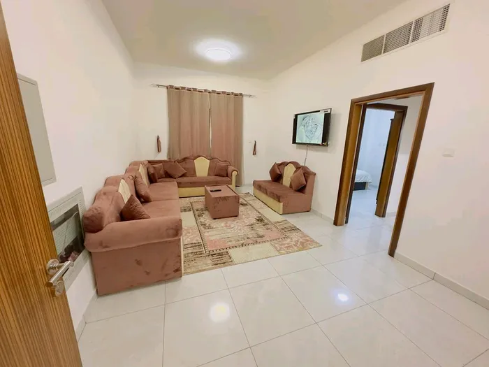 For monthly rent a furnished room and hall : Image 1