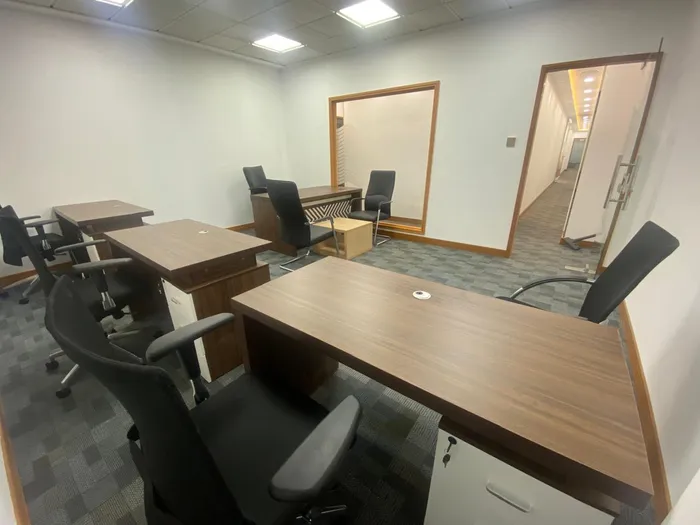 Office for annual rent in Dubai 45,000 : Image 1