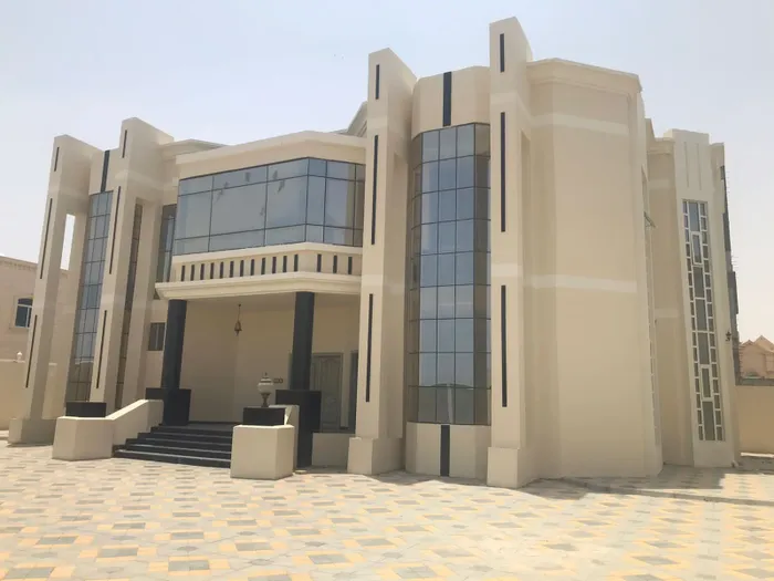 للبيع فيلا في الصاروج العين : Image 1