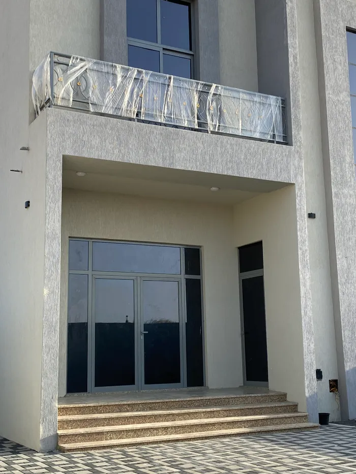Villa for sale with electricity in Umm Al Quwain : Image 1