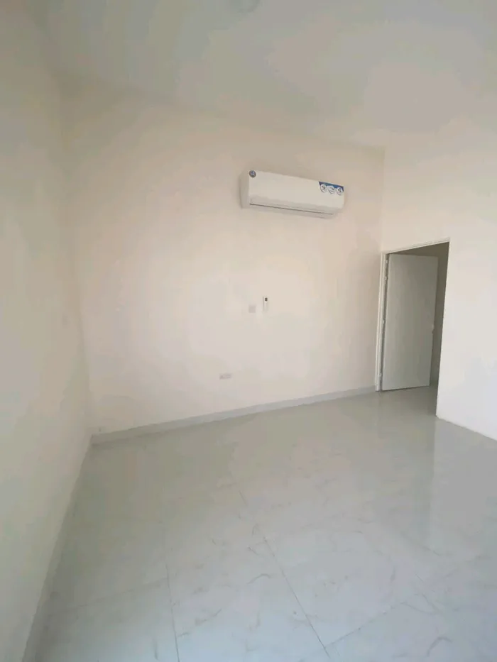 Two bedroom apartment for rent in Abu Dhabi : Image 1