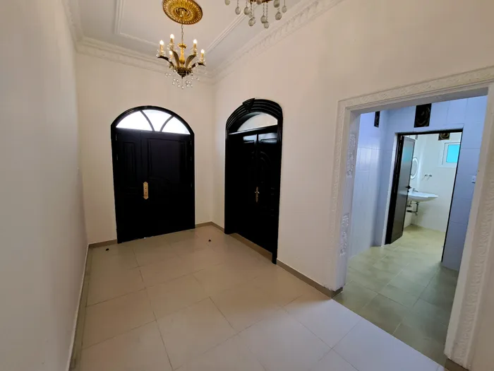 شقه للايجار في بني ياس : Image 1