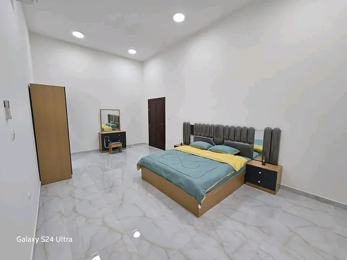 للايجار استوديوات مفروشة VIP جميع مناطق العين : Image 1