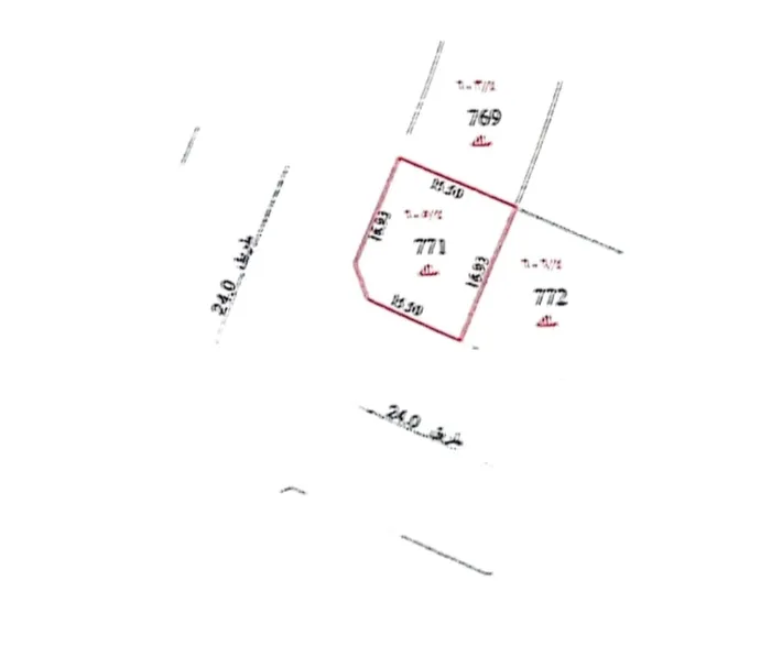 Land for sale in Al Matraq at an excellent price : Image 1