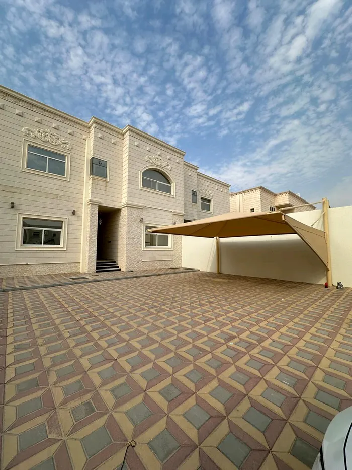 Villa for rent in Al Ain Al Sarooj : Image 1
