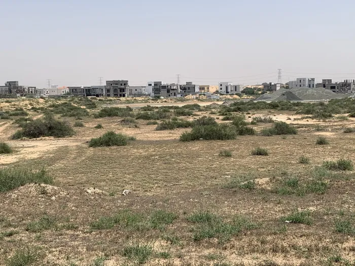 Land for sale directly from the developer in the Emirate of Ajman, Helio 2 area, in a very prime location without commissions : Image 1