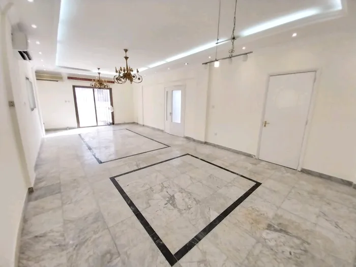 Villas for rent in Abu Dhabi : Image 1