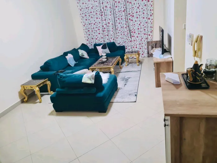 للايجار الشهري غرفة وصالة التعاون مفروش مع بلكونة٢ حمام : Image 1