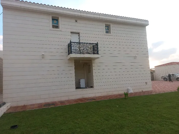 A villa for sale in Rahmaniya is very luxurious and is considered a golden opportunity for those interested in investing.. : Image 1