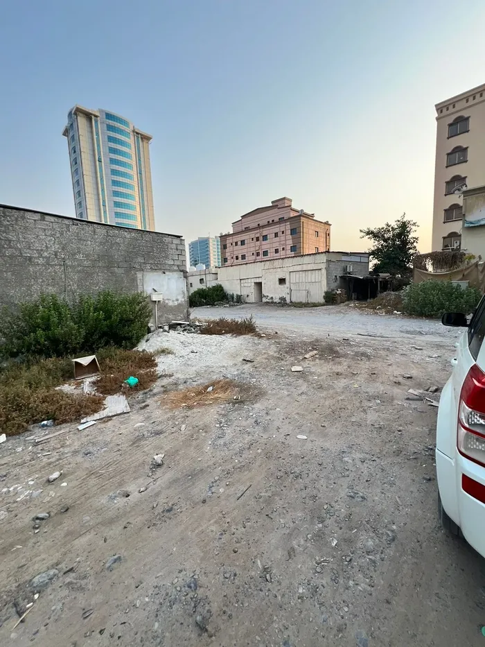 For sale: residential and commercial land in Ras Al Khaimah - Al Juwais area : Image 1
