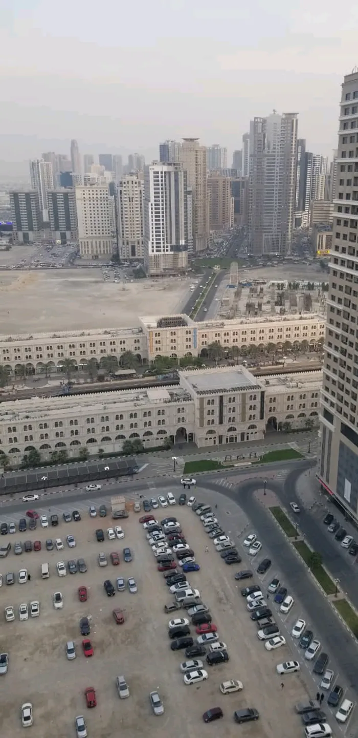 From the owner directly and without commission 

Young Arab Sarayer Single accommodation is available in Nahda Sharjah opposite Sahara Center, close to Dubai buses, close to Al Nahda Park, close to Hyper Lulu and close to Hyper Nasto..

There are six : Image 1