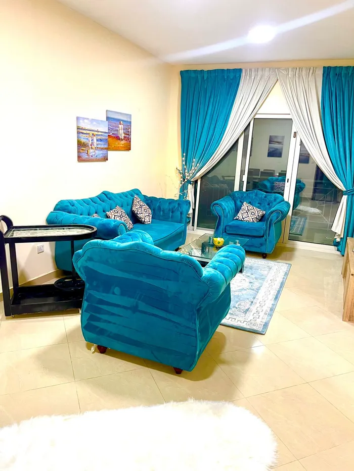 The cooperation room and hall are furnished for monthly rent with a balcony, 2 bathrooms, a very large area : Image 1