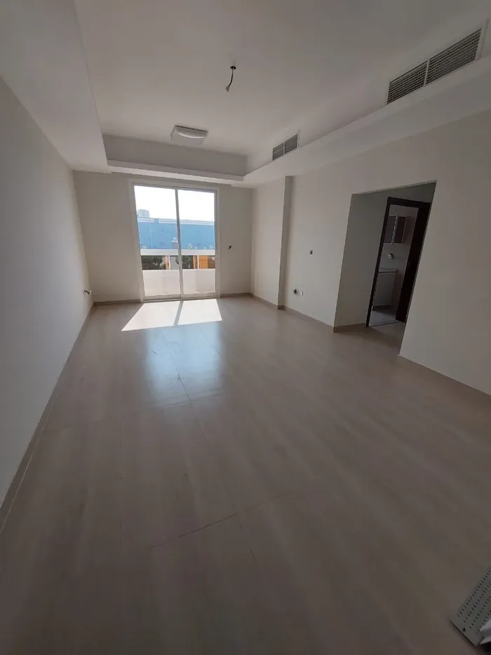 Apartment for rent in Ajman, Al Rawdha 1 : Image 1