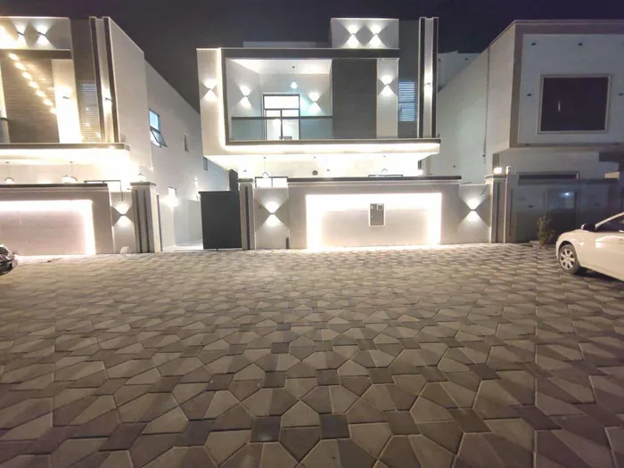 فيلا فخمه أول ساكن تشطيب سوبر لوكس فى الحليو 2 : Image 1