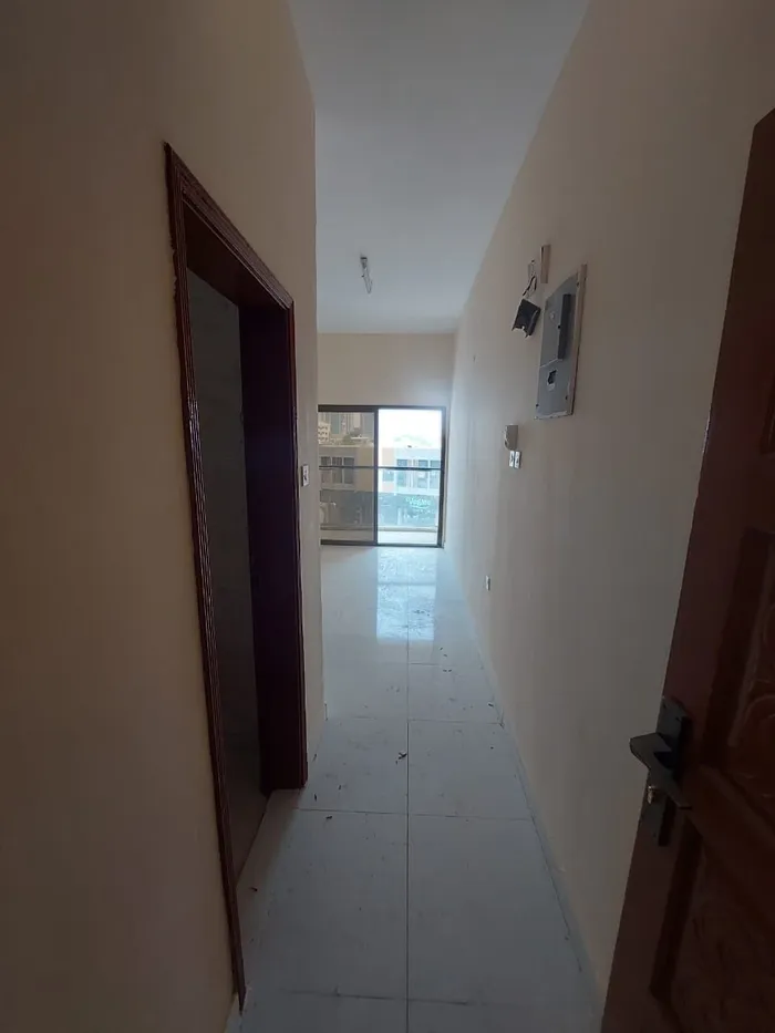 For annual rent in Al Bostan, a two-room apartment and a hall at an attractive price : Image 1