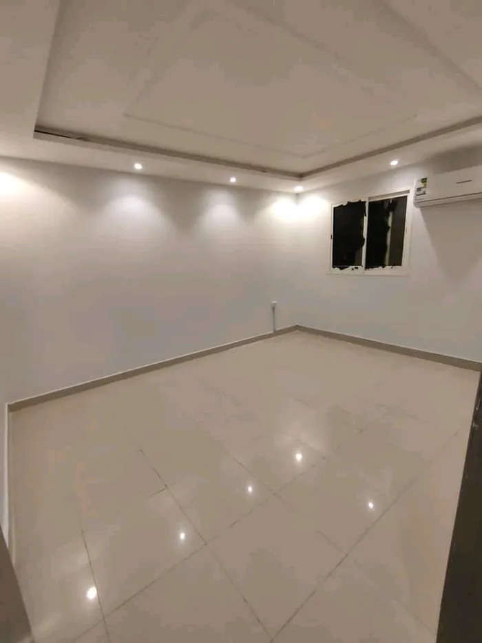 Luxury apartment for monthly rent : Image 1