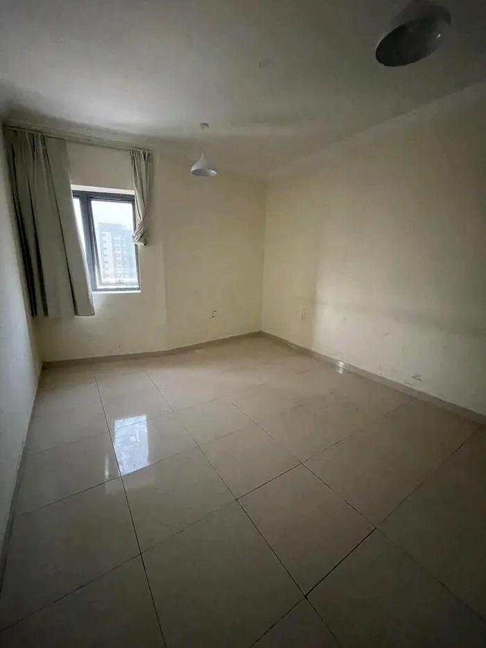 For annual rent, one-bedroom apartment : Image 1