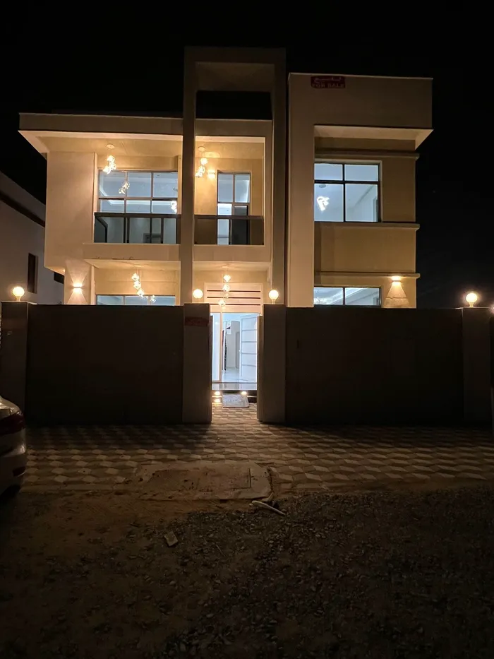 Villa for sale in the Jasmine area : Image 1