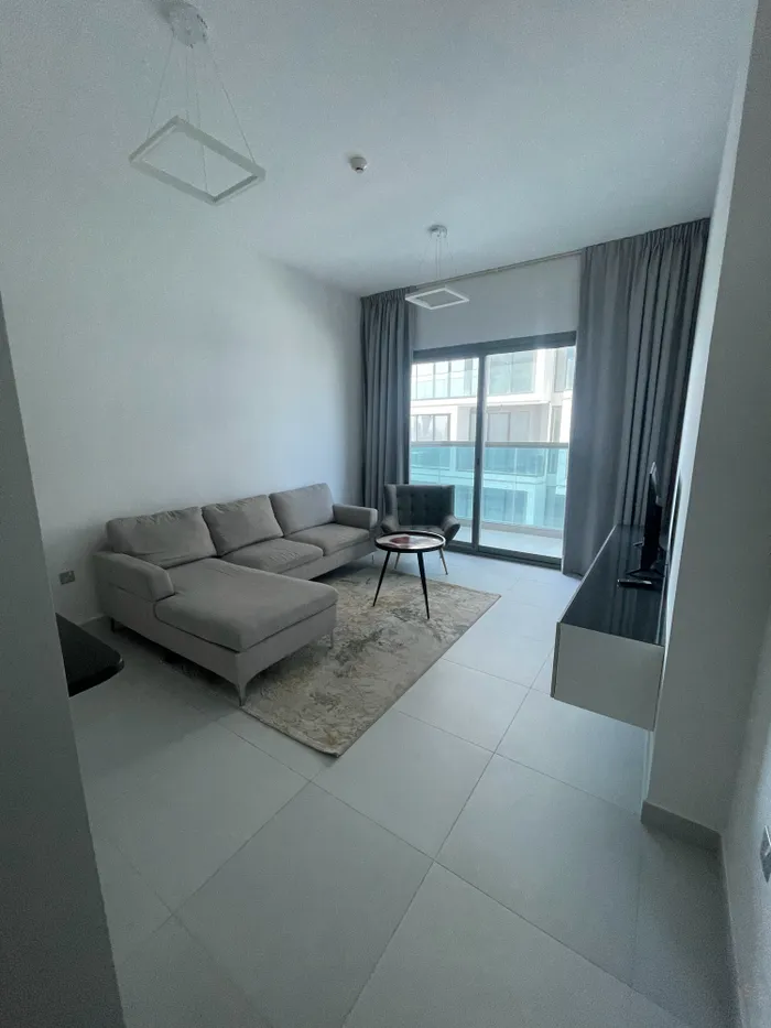 شقة مفروشة للإيجار السنوي في آيا رزيدنسز : Image 1