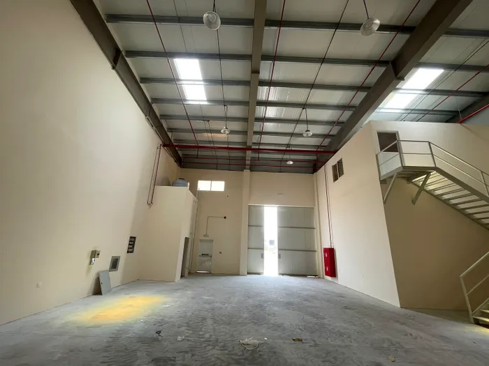 5000 feet warehouses for rent in Umm Al Quwain : Image 1